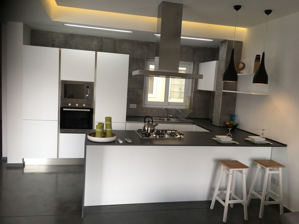 3 Bedroom Apartment for Long Let in Ta' Xbiex - €4,000/month photo 5