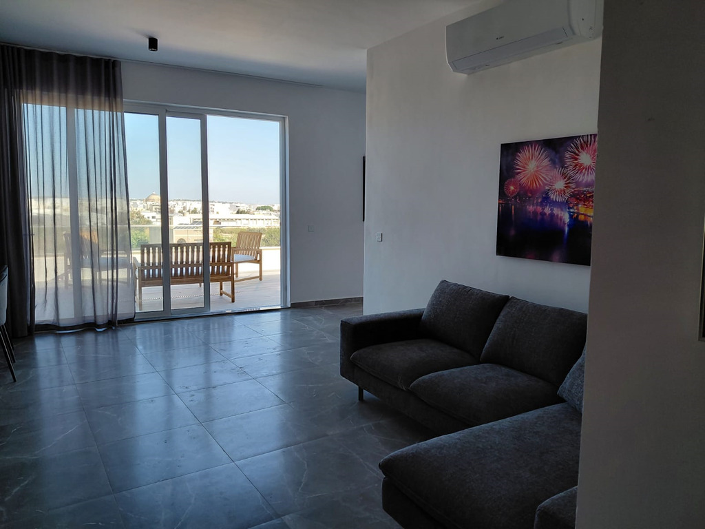 3 Bedroom Penthouse for Long Let in Lija - €2,800/month photo 3