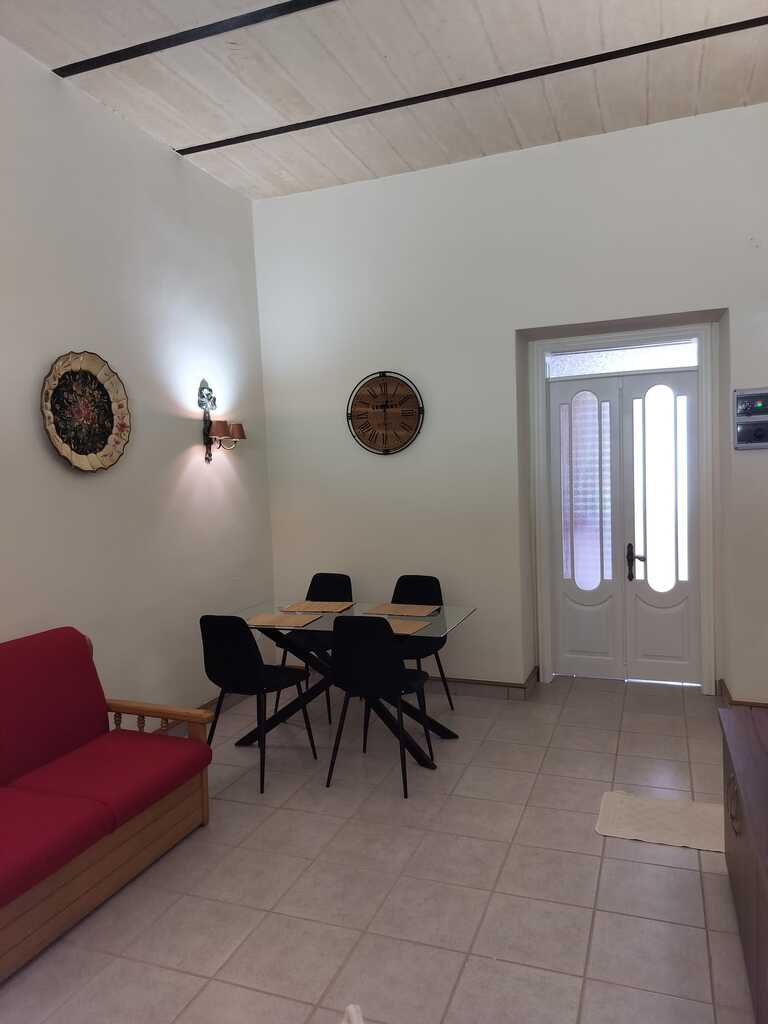 1 Bedroom Apartment for Long Let in Valletta - €1,500/month photo 2