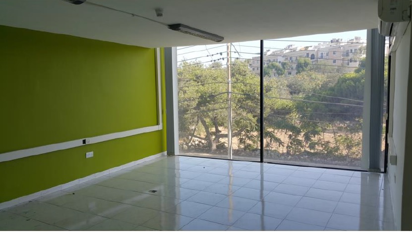 Office for Long Let in Lija - €1,500/month
