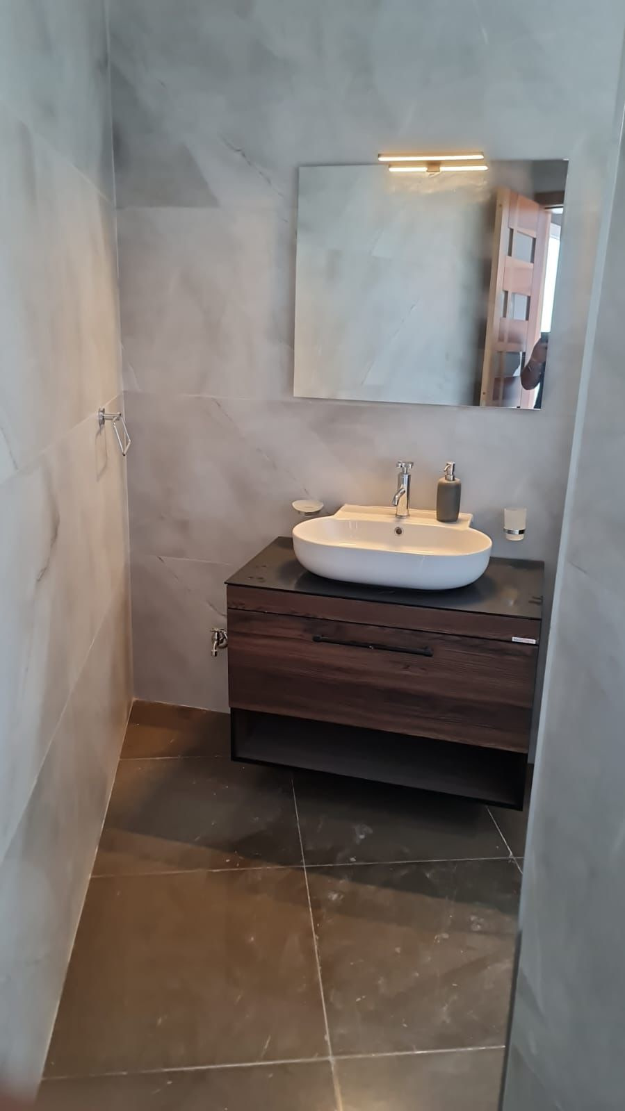 2 Bedroom Penthouse for Long Let in Attard - €2,200/month photo 7