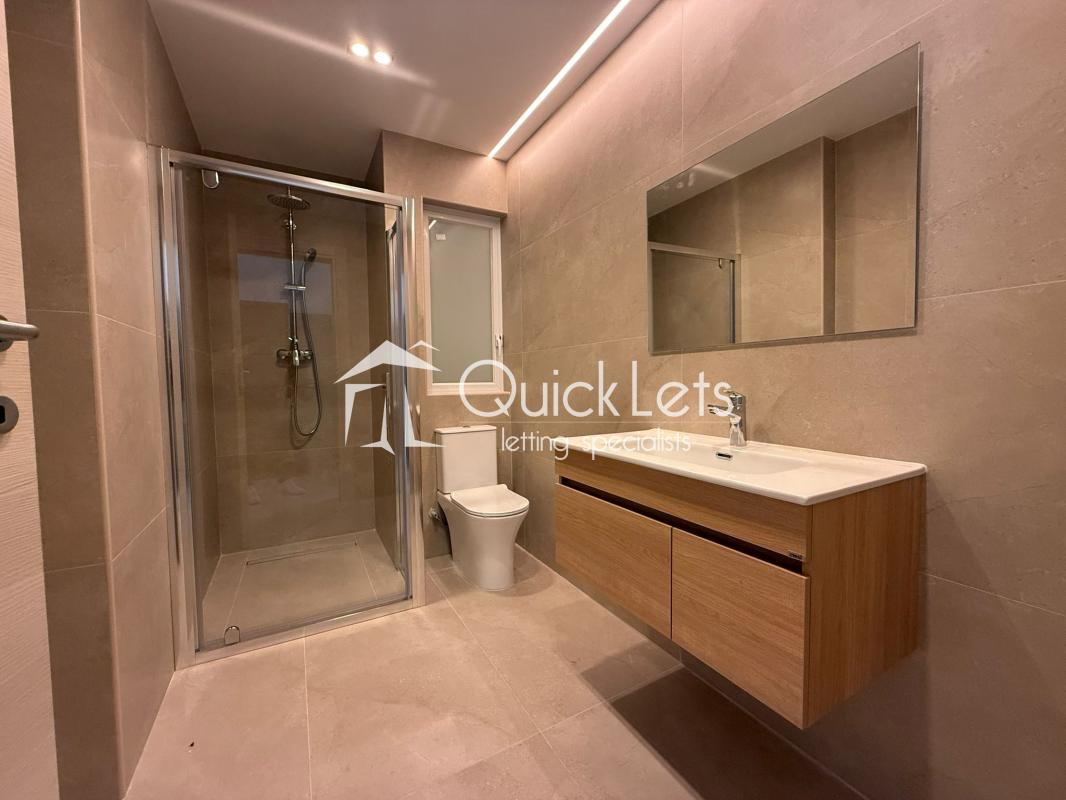 3 Bedroom Ensuite Apartment for Long Let in Mosta - €1,750/month photo 7
