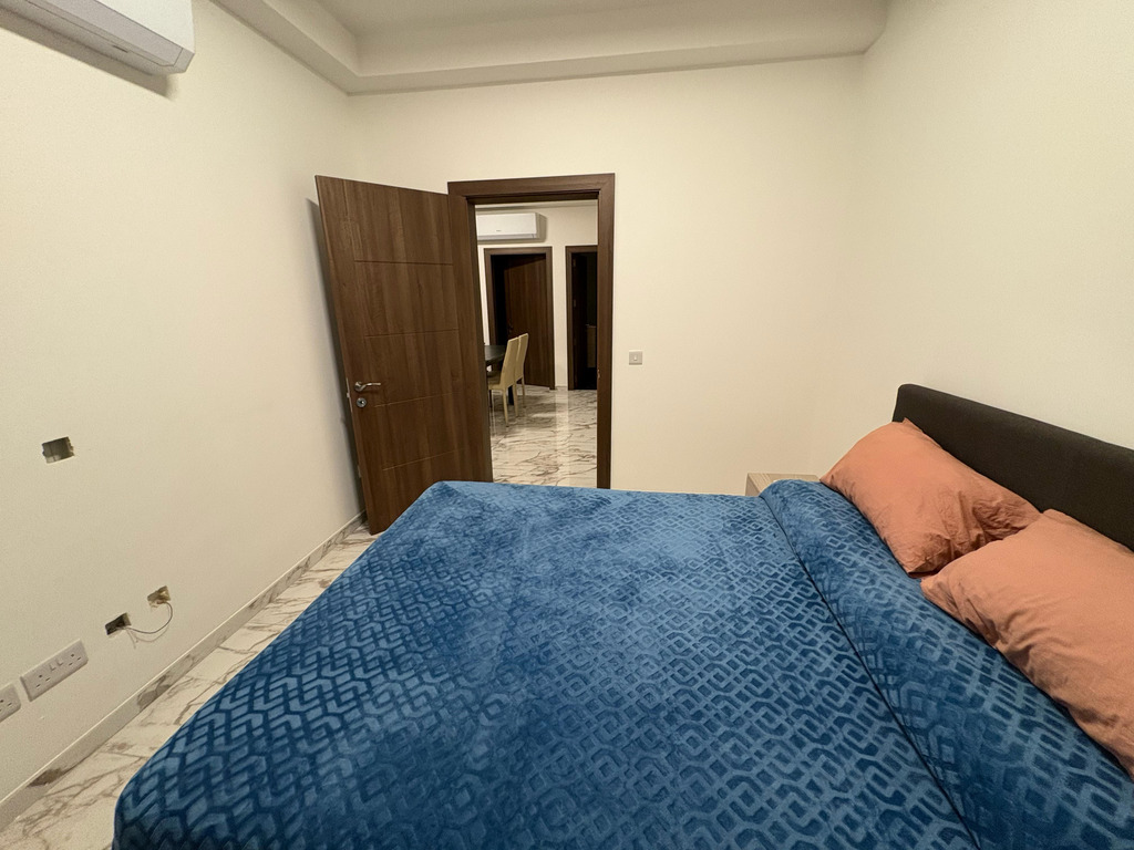 2 Bedroom Penthouse for Long Let in Swatar - €1,450/month photo 9