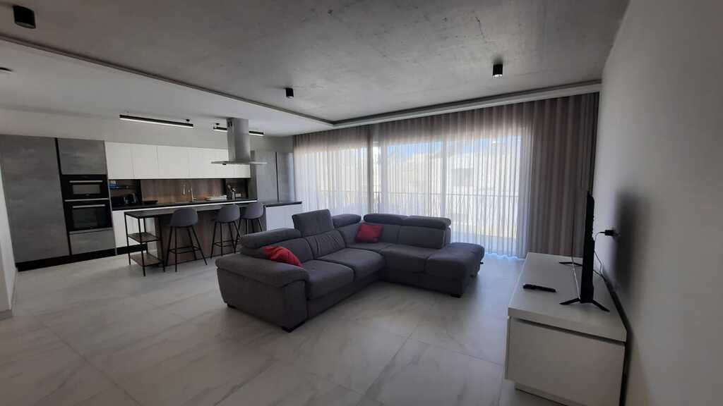 2 Bedroom Apartment for Long Let in Mosta - €1,600/month