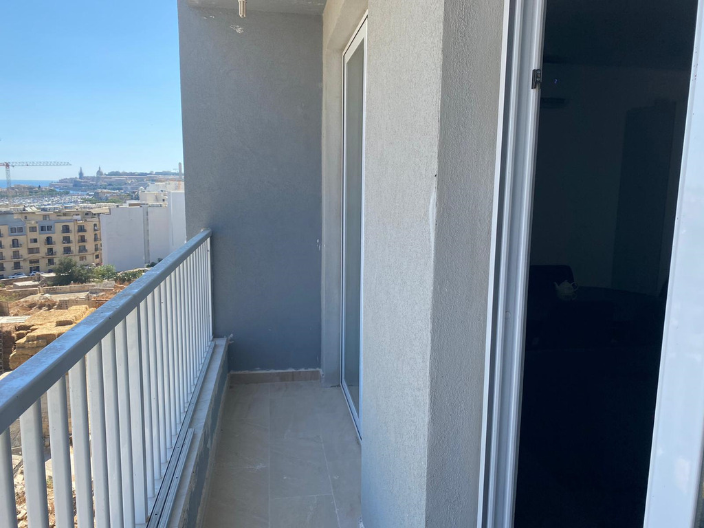 3 Bedroom Apartment for Long Let in Msida - €1,700/month photo 16
