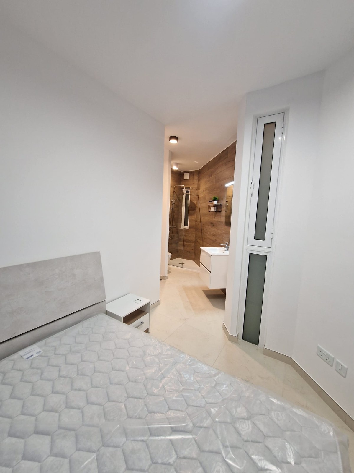 3 Bedroom Penthouse for Long Let in Qrendi - €1,800/month photo 5