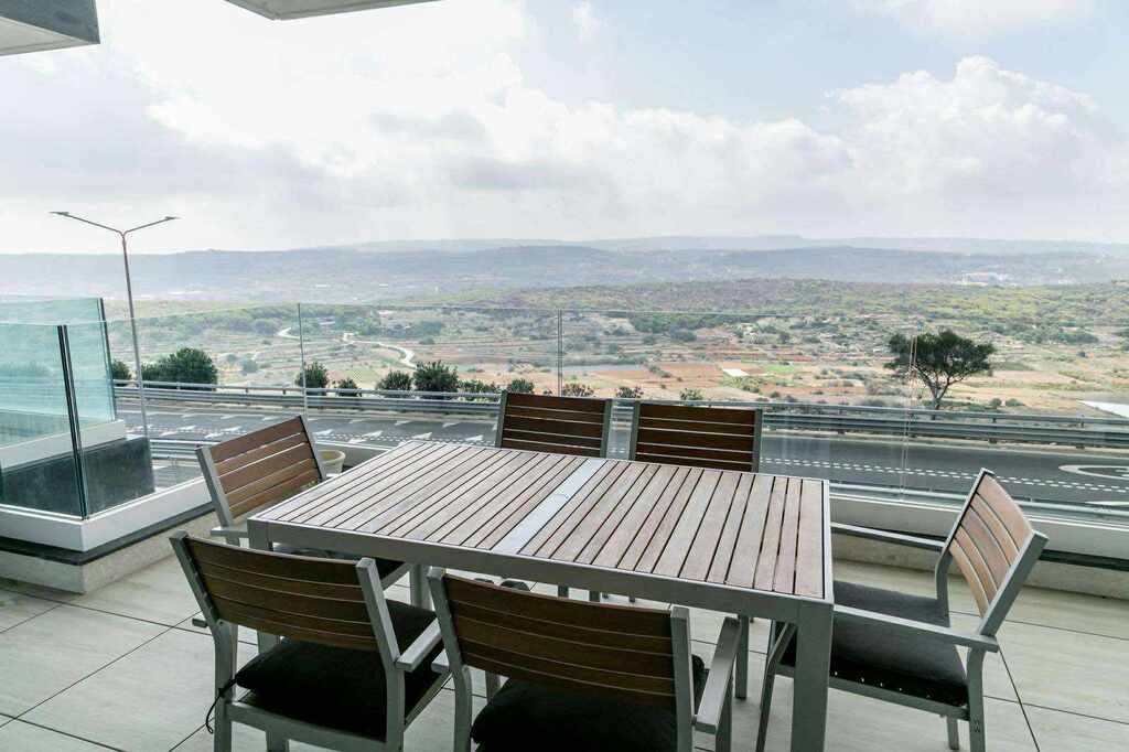 3 Bedroom Apartment for Long Let in Mellieħa - €2,000/month