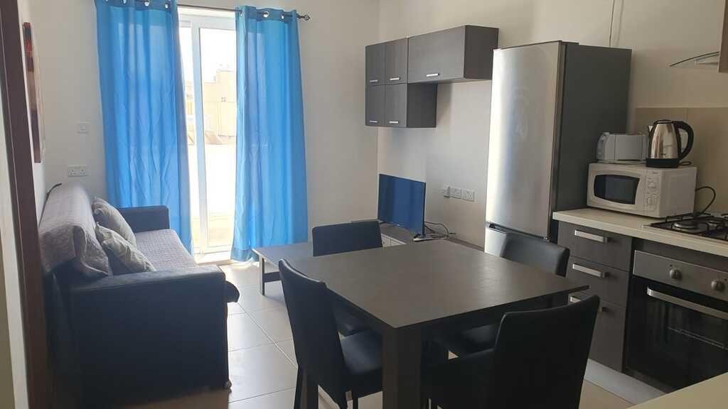 2 Bedroom Apartment for Long Let in Ibraġ - €1,300/month
