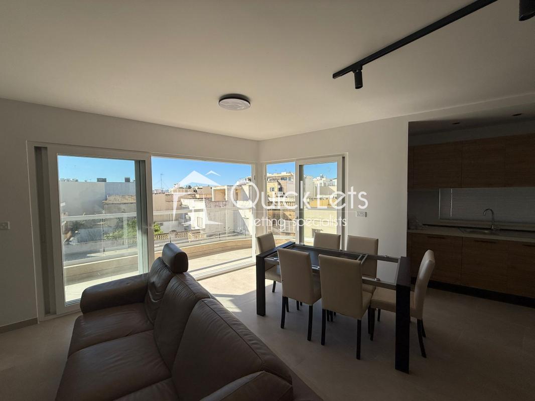 3 Bedroom Ensuite Apartment for Long Let in Mosta - €1,750/month photo 2