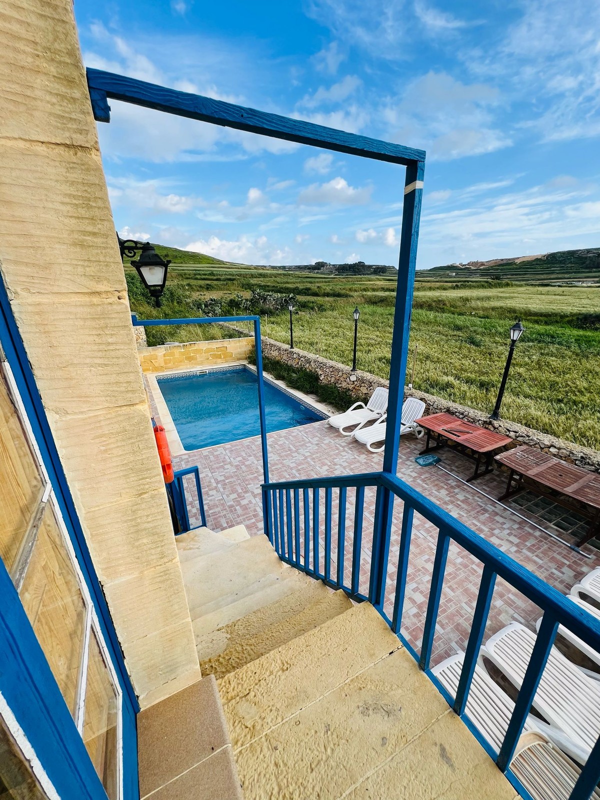 Magnificent 5-Bedroom Farmhouse with Pool in San Lawrenz, Gozo photo 2