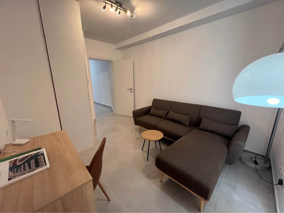 Modern 2-Bedroom Apartment with Harbour Views in Gzira photo 3