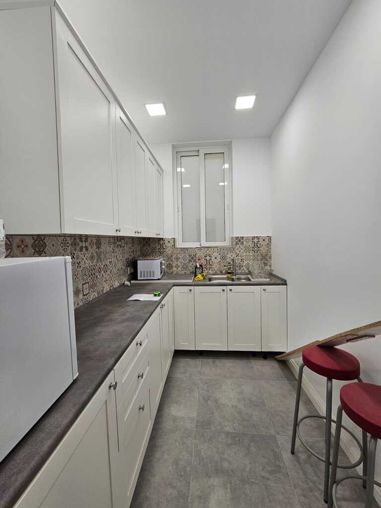 Office for Long Let in Valletta - €3,500/month photo 13