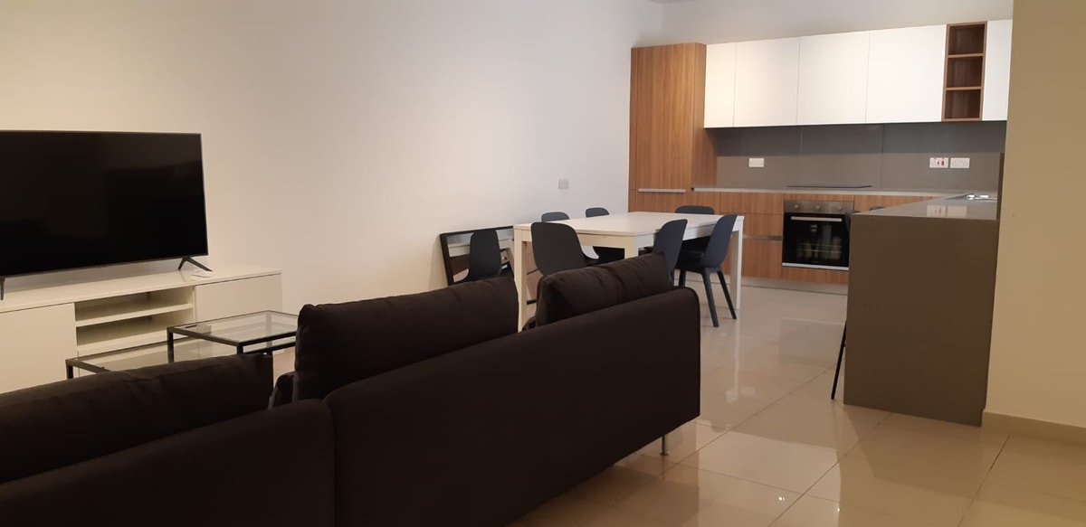 Brand New Designer-Finished 3-Bedroom Apartment in Mosta photo 2