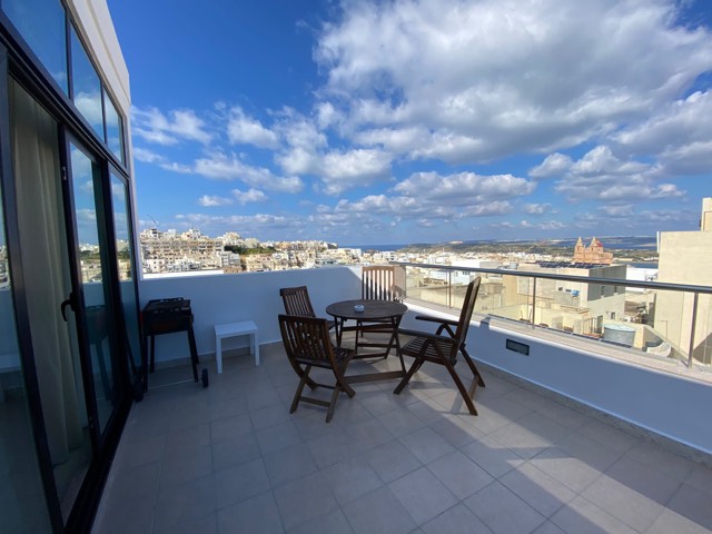 2 Bedroom Penthouse for Long Let in Mellieħa - €1,400/month photo 4