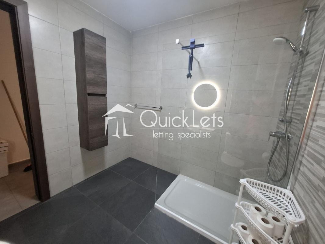 ST.PAUL’S BAY |APARTMENT | €1,800/month photo 7