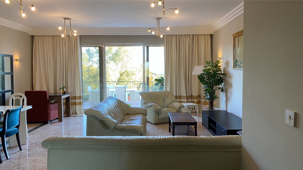 3 Bedroom Apartment for Long Let in Rabat - €2,500/month photo 3
