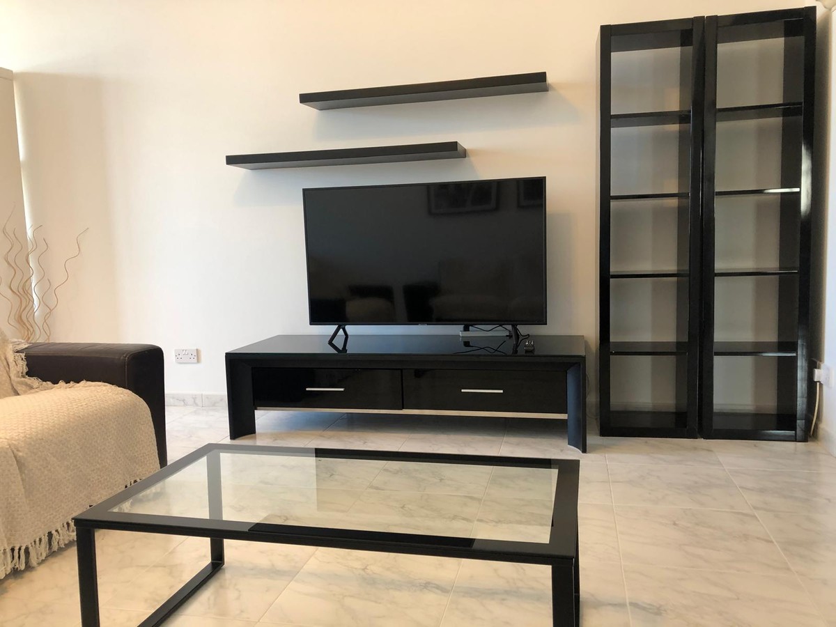2 Bedroom Apartment for Long Let in St. Julian's - €1,400/month photo 4