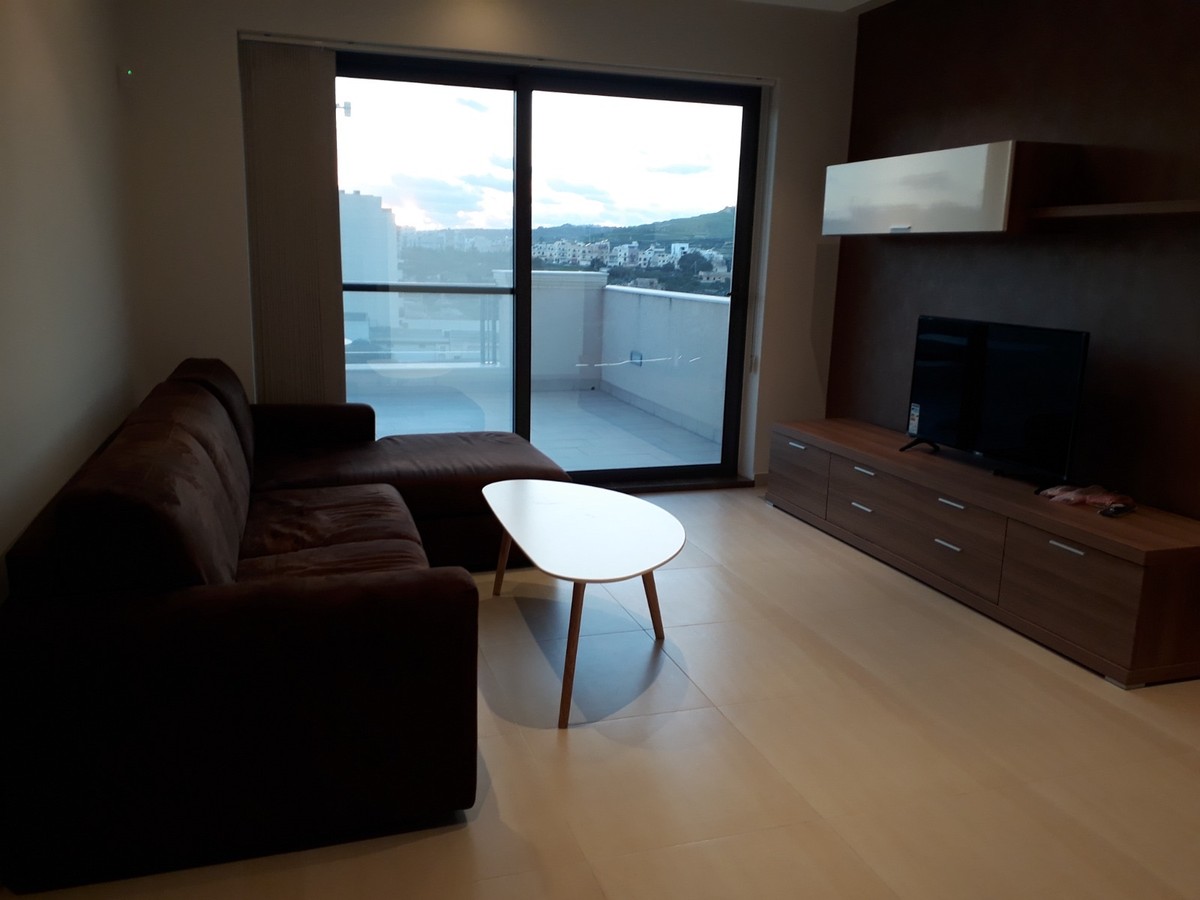 MOSTA | PENTHOUSE | €1,400/month photo 2