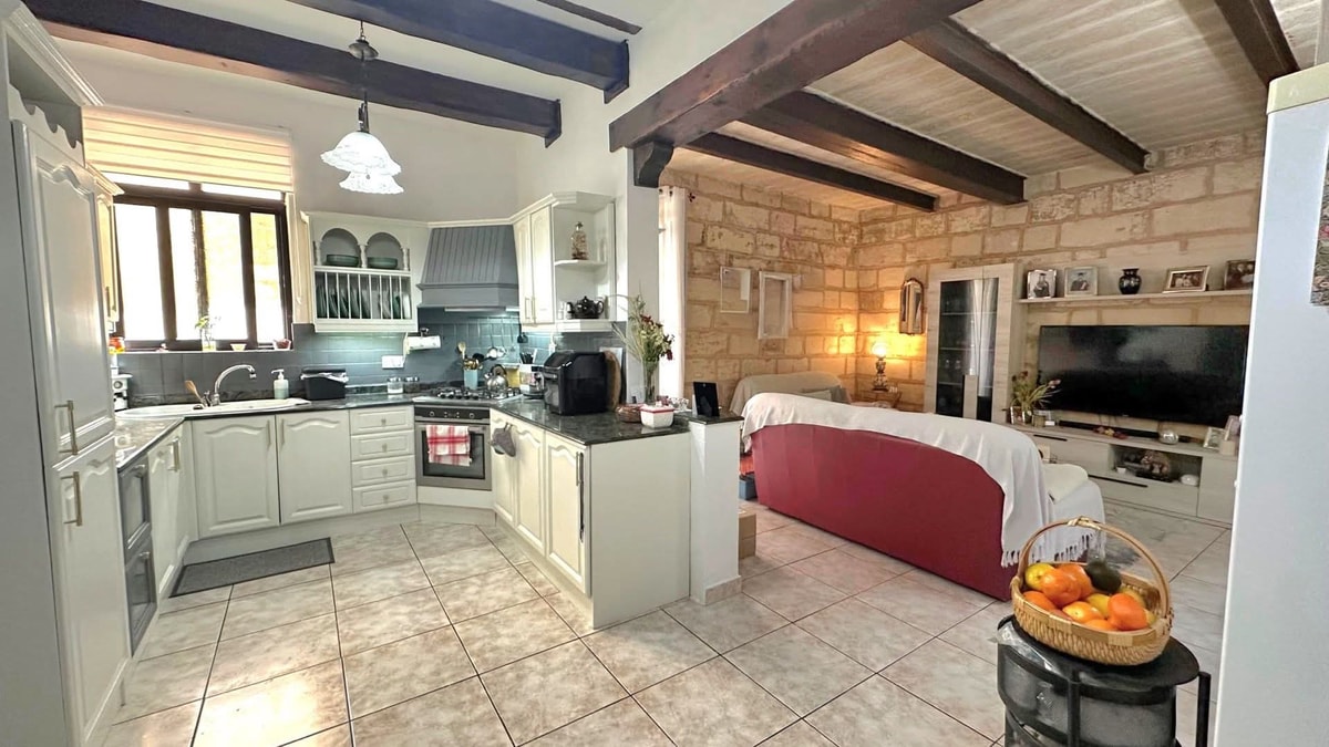 4 Bedroom Apartment for Sale in Valletta - €960,000 photo 4