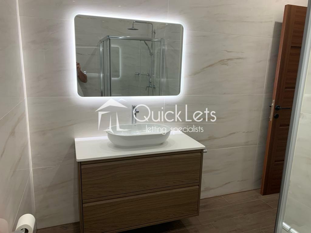 3 Bedroom Ensuite Apartment for Long Let in Luqa - €1,800/month photo 8