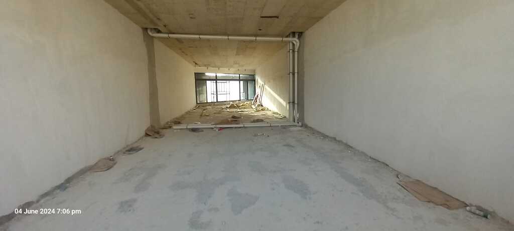 Office for Long Let in Santa Venera - €1,500/month photo 3