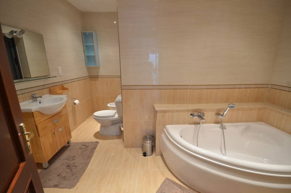 2 Bedroom Ensuite Penthouse for Long Let in St. Julian's - €3,000/month photo 8