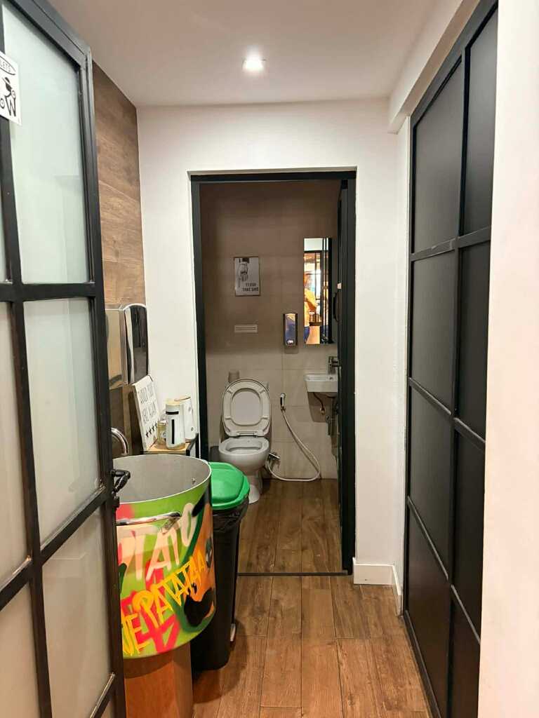 Restaurant/Bar for Long Let in Gżira - €4,050/month photo 8