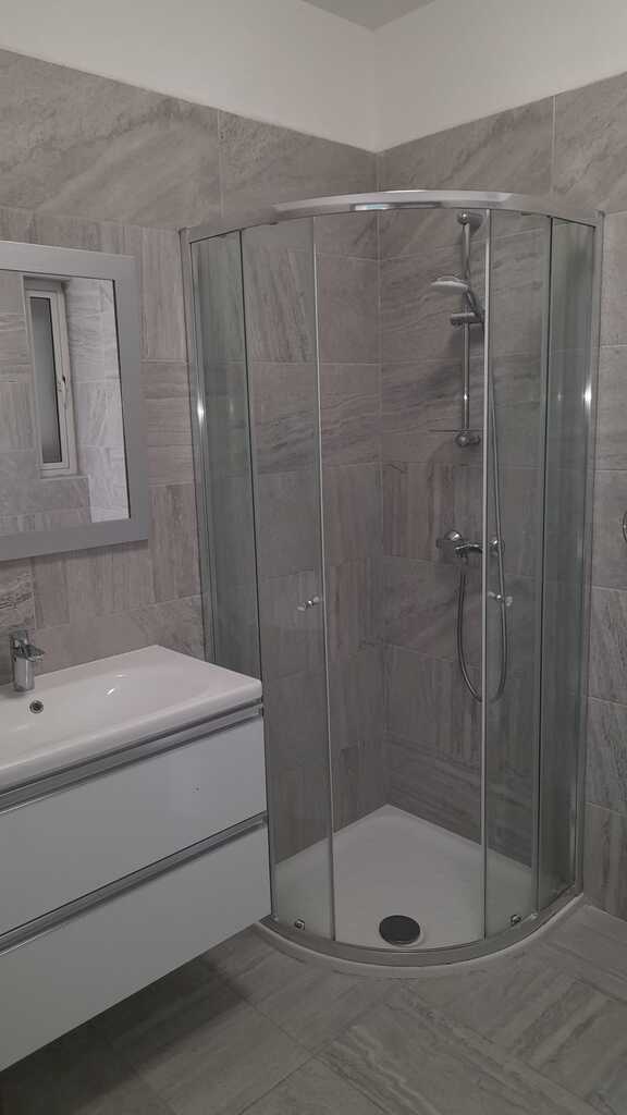 3 Bedroom Penthouse for Long Let in Naxxar - €1,600/month photo 12