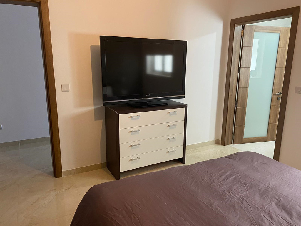 3 Bedroom Apartment for Long Let in Msida - €1,700/month photo 12