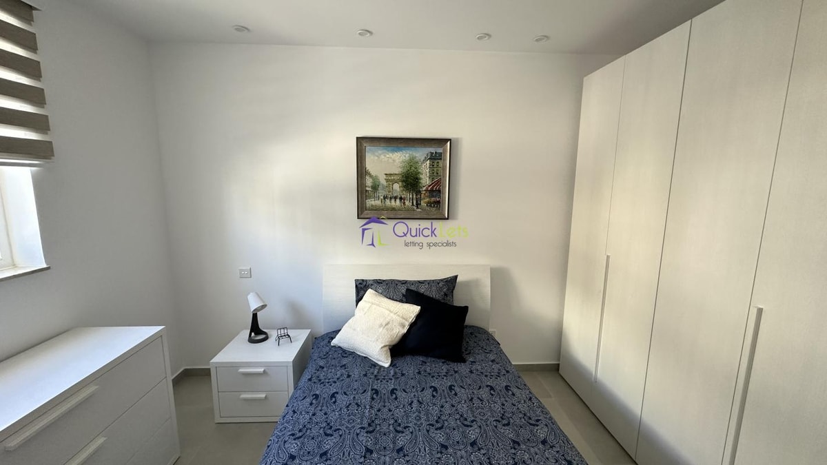 2 Bedroom Ensuite Apartment for Long Let in Marsaskala - €1,300/month photo 4
