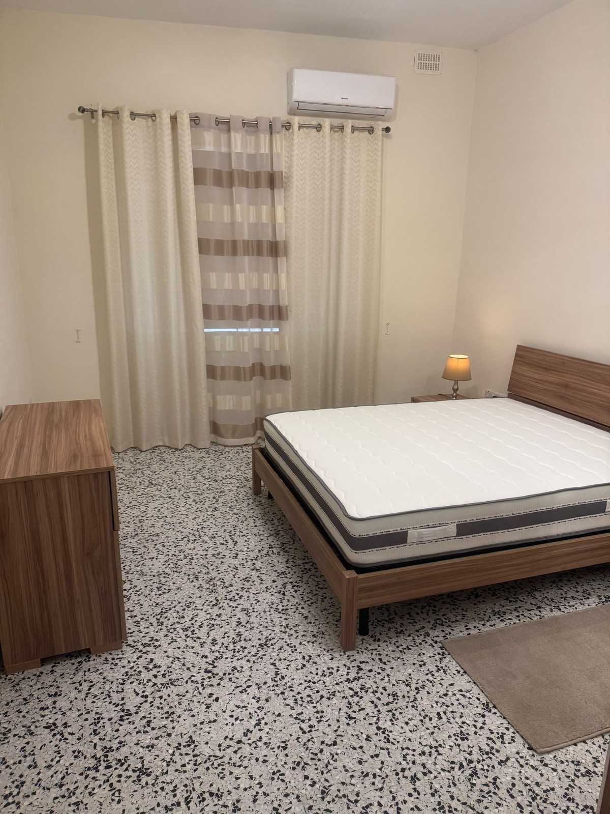 2 Bedroom House of Character for Long Let in Mġarr - €1,600/month photo 5