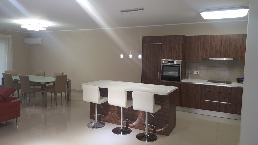 3 Bedroom Ensuite Apartment for Long Let in Ibraġ - €1,700/month photo 7