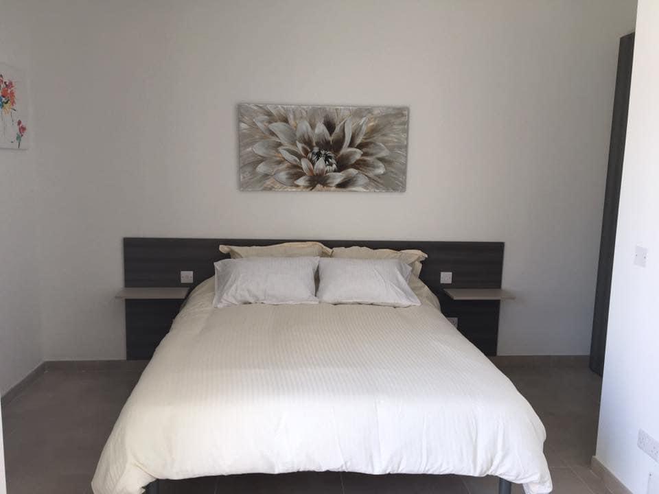 3 Bedroom Ensuite Penthouse for Long Let in Sliema - €2,500/month photo 6