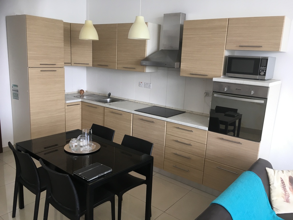 2 Bedroom Apartment for Long Let in Sliema - €2,000/month photo 5