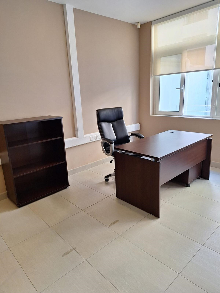 Office for Long Let in Sliema - €3,250/month photo 10