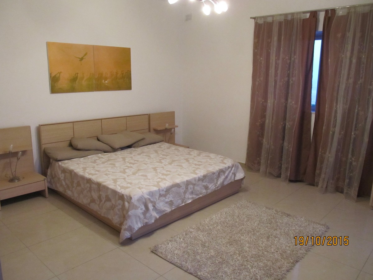 3 Bedroom Ensuite Villa for Long Let in Madliena - €4,000/month photo 4