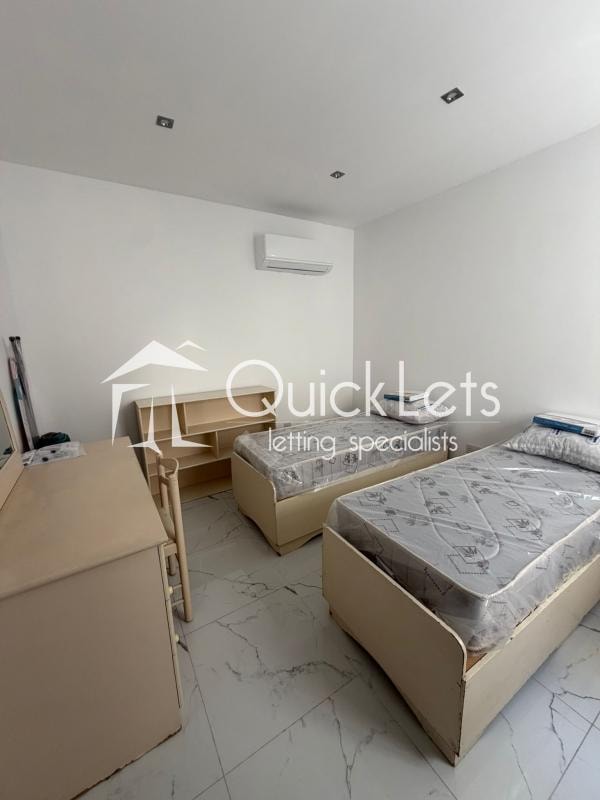 2 Bedroom Ensuite Apartment for Long Let in Żurrieq - €1,400/month photo 3