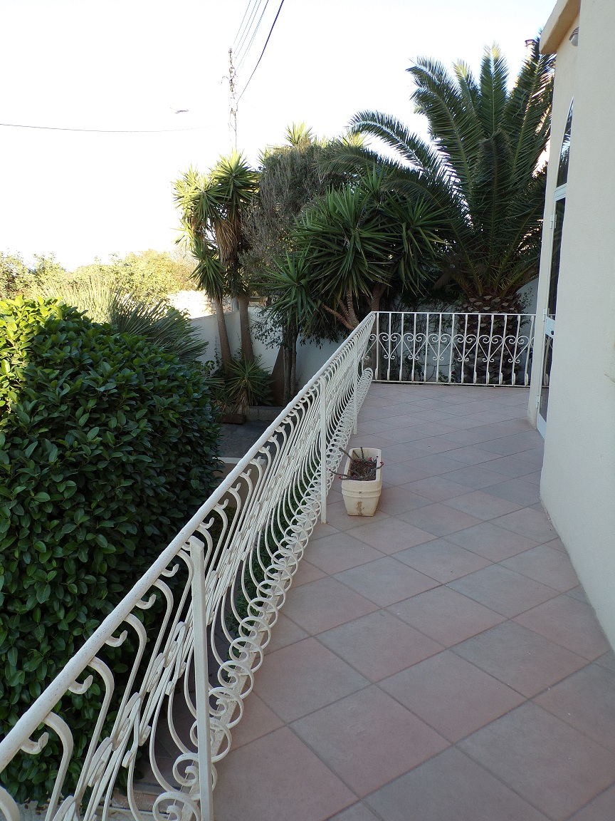 6 Bedroom Villa for Long Let in Madliena - €6,000/month photo 7