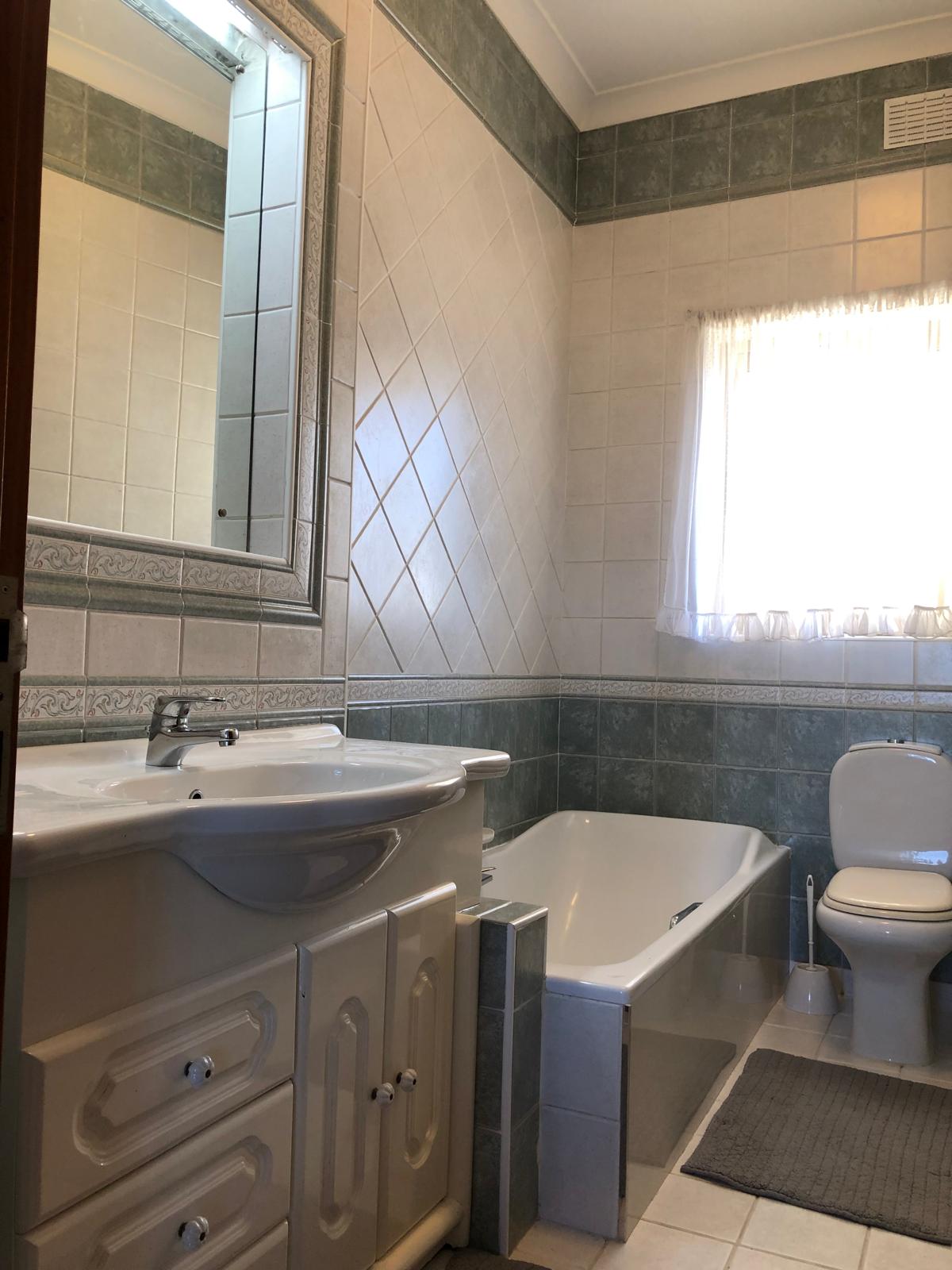 2 Bedroom Apartment for Long Let in St. Julian's - €1,400/month photo 7
