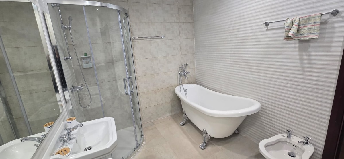 5 Bedroom Townhouse for Long Let in Sliema - €4,000/month photo 9