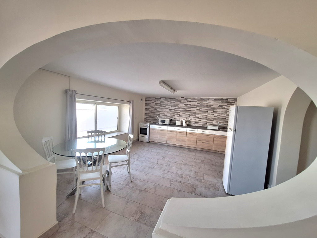 2 Bedroom Maisonette for Long Let in San Ġwann - €1,500/month