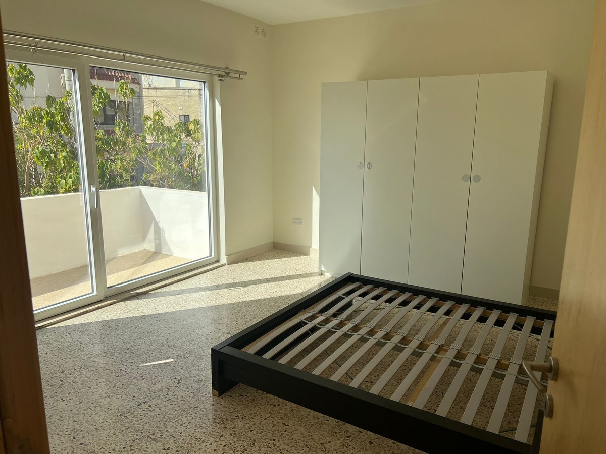 Spacious Villa with Private Pool in Prestigious Misrah Kola, Attard photo 7