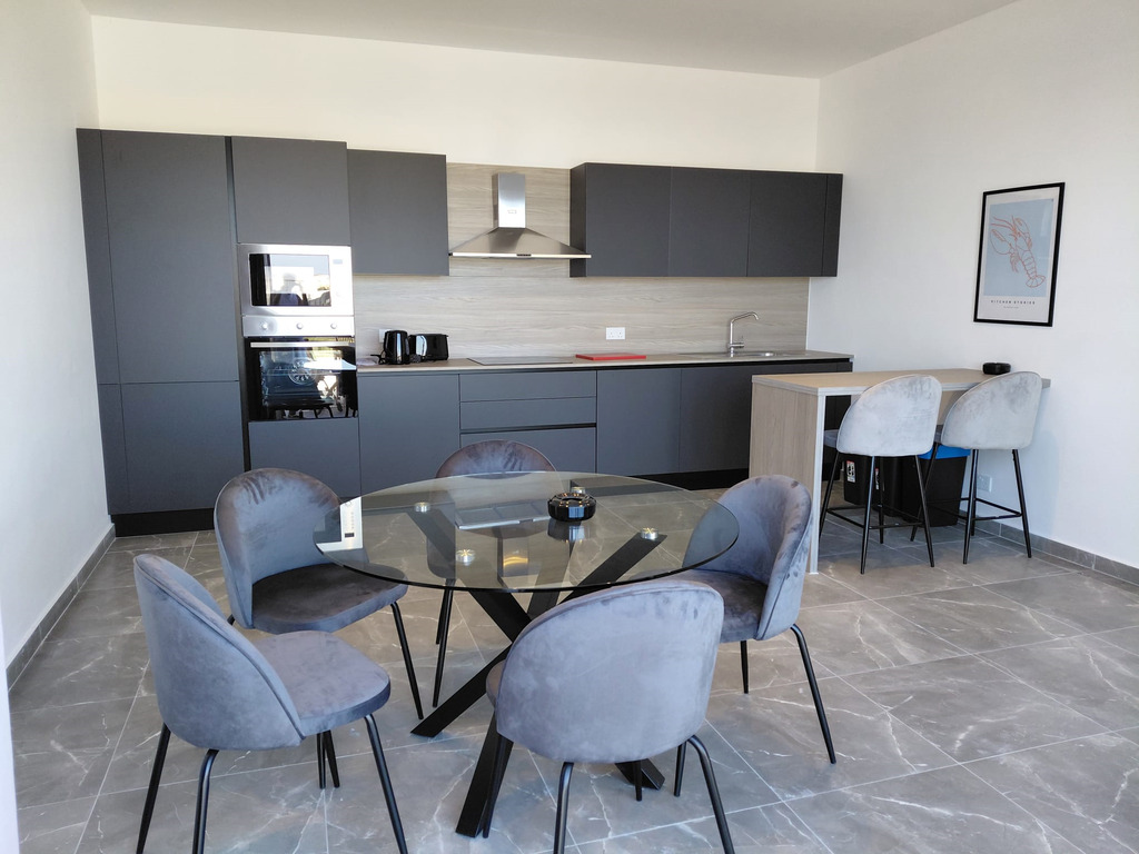 3 Bedroom Penthouse for Long Let in Lija - €2,800/month photo 7
