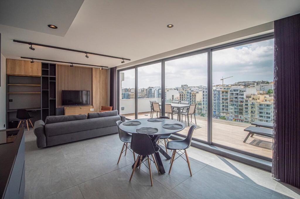 2 Bedroom Penthouse for Long Let in St. Julian's - €4,000/month photo 5