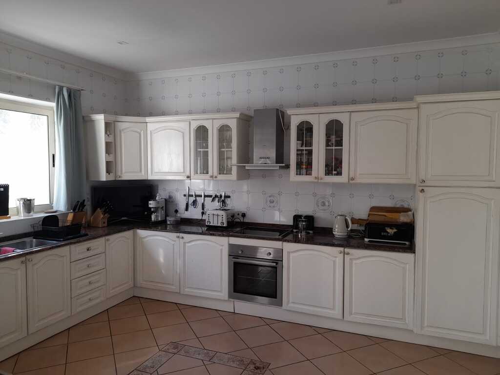 6 Bedroom Villa for Long Let in Madliena - €6,000/month photo 11