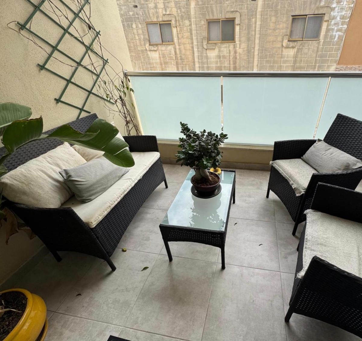3 Bedroom Ensuite Apartment for Long Let in San Ġwann - €2,000/month photo 8