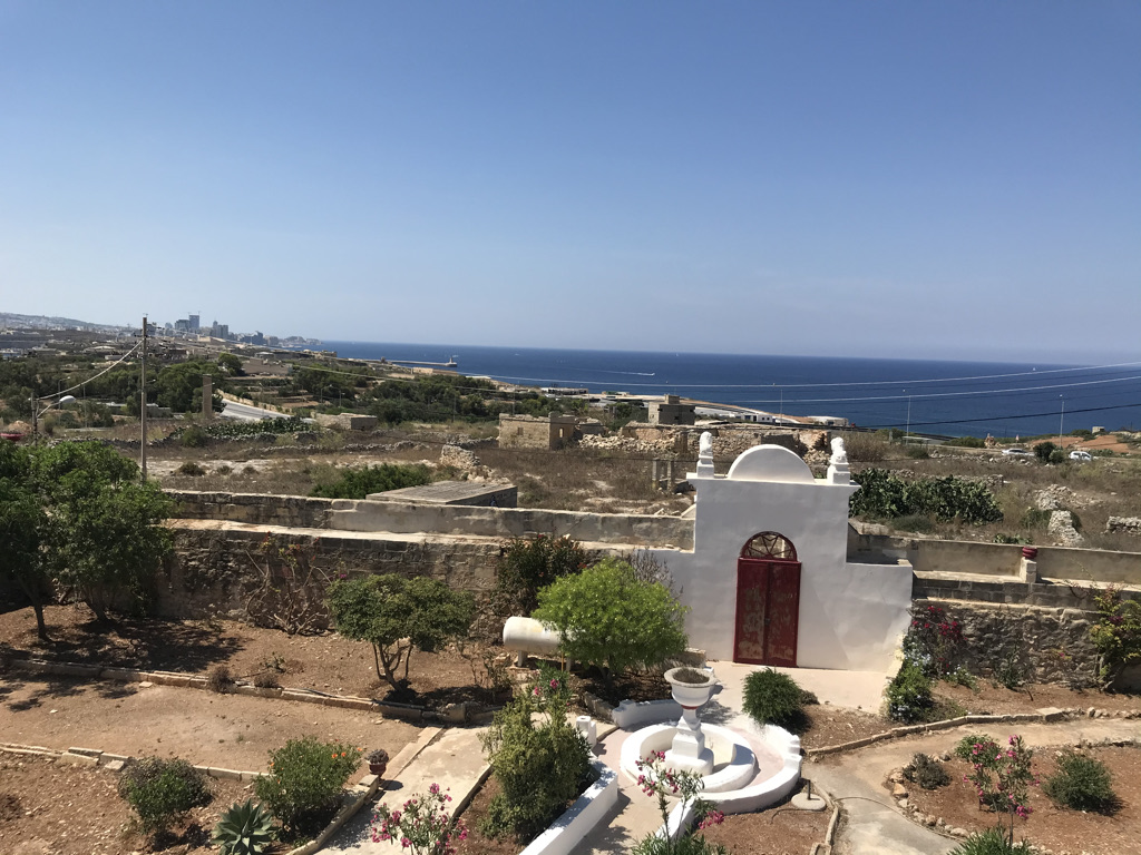 3 Bedroom Villa for Long Let in Kalkara - €7,000/month