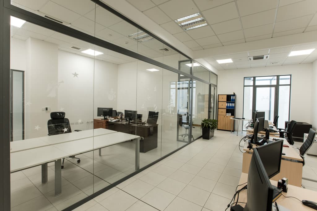 Office for Long Let in San Ġwann - €6,160/month