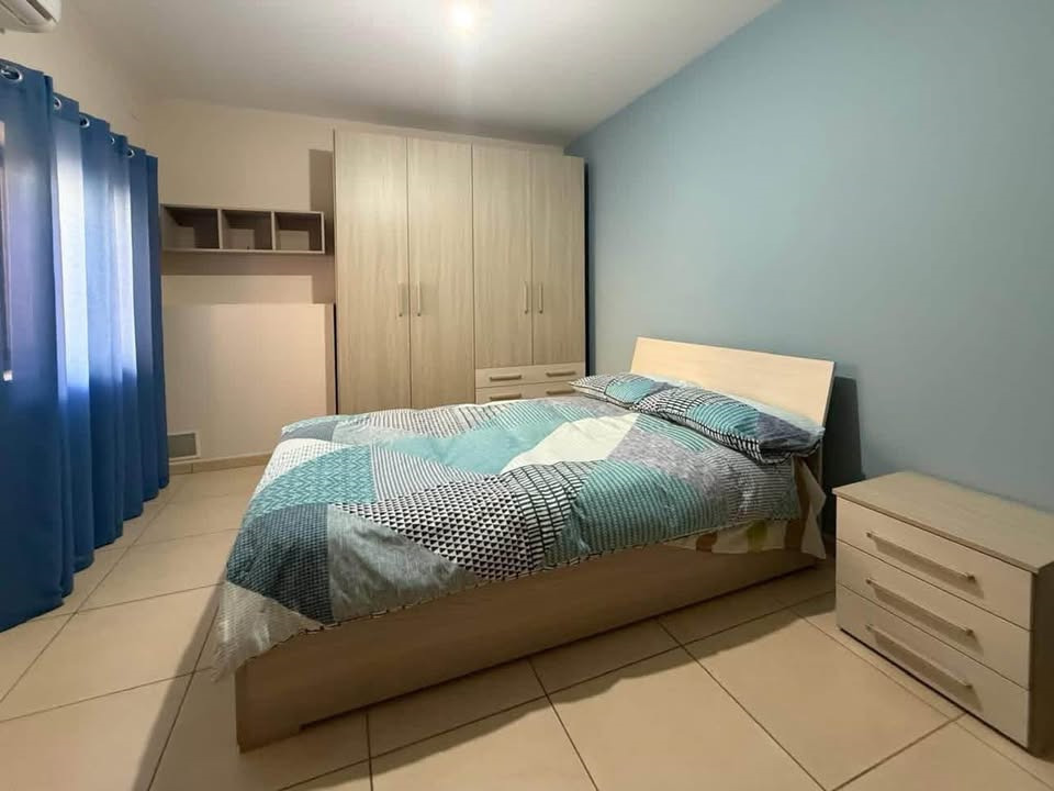 3 Bedroom Terraced House for Long Let in Għaxaq - €2,000/month photo 4