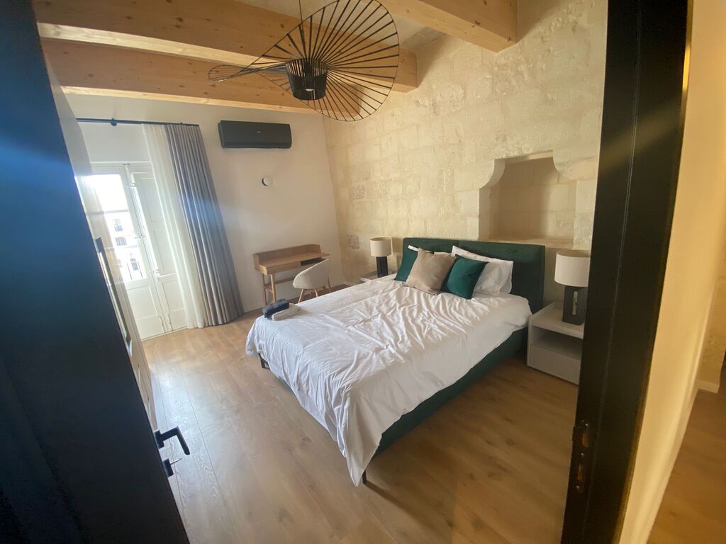 4 Bedroom Townhouse for Long Let in Siġġiewi - €5,000/month photo 9